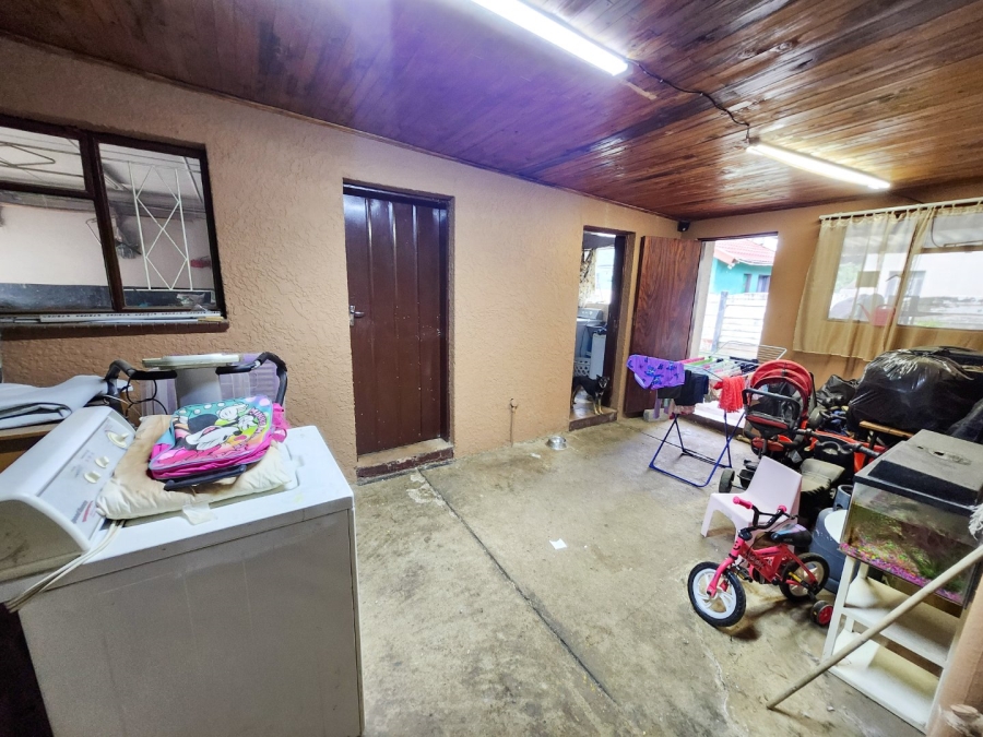 4 Bedroom Property for Sale in Stilfontein Ext 4 North West